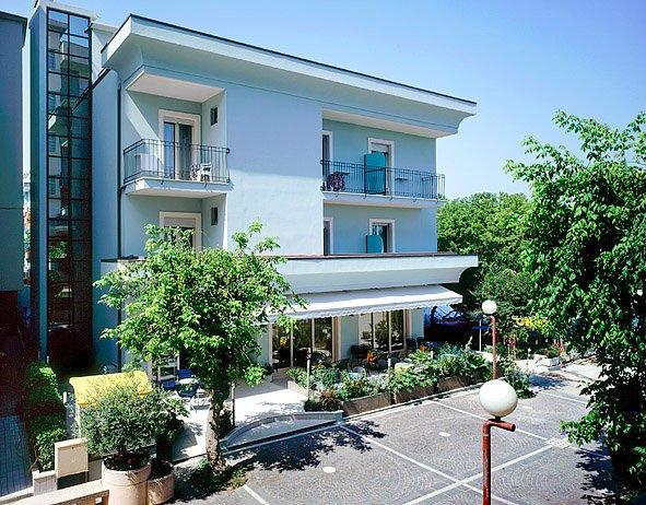 Hotel Poker Misano Adriatico Exterior photo